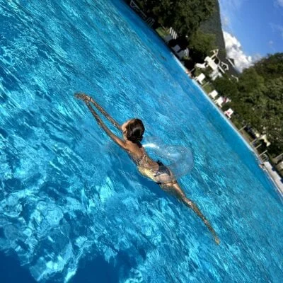 2lust Stripchat Model