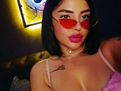 Zarayuce Stripchat Model